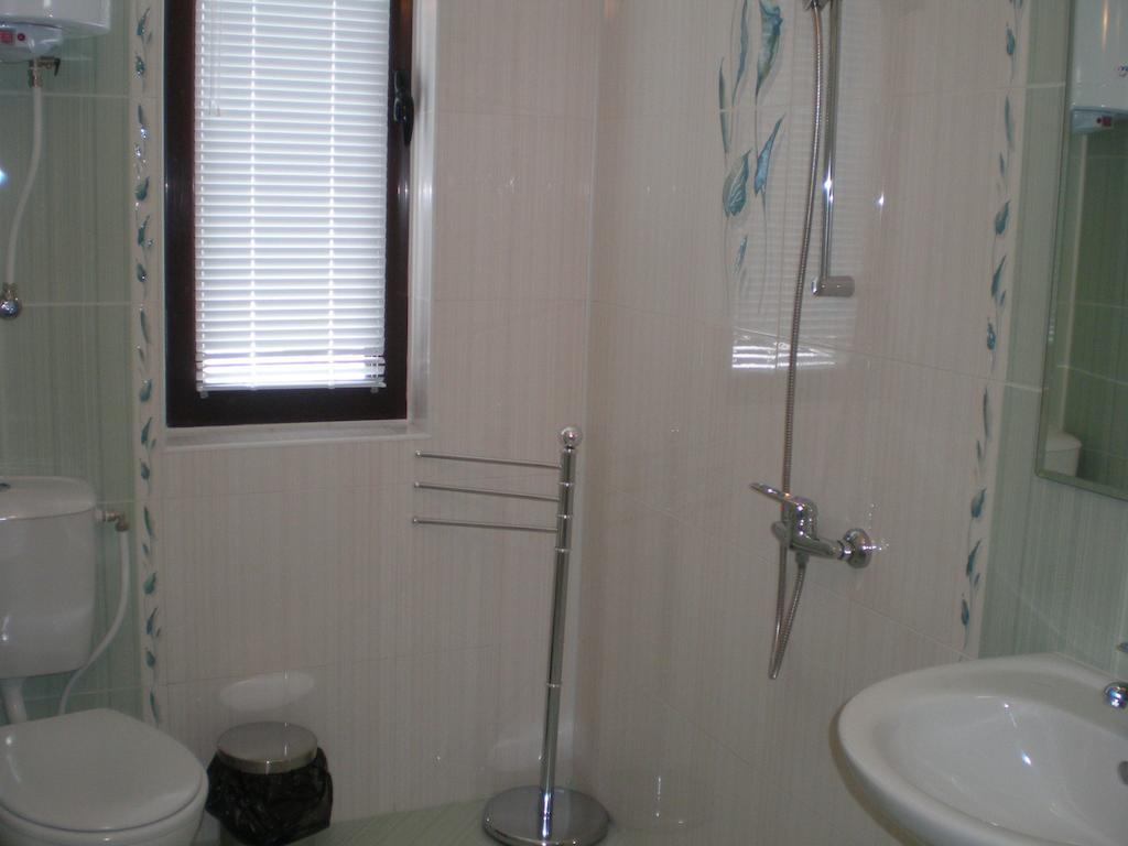 Park Hotel Djevana Gorna Oryakhovitsa Habitación foto